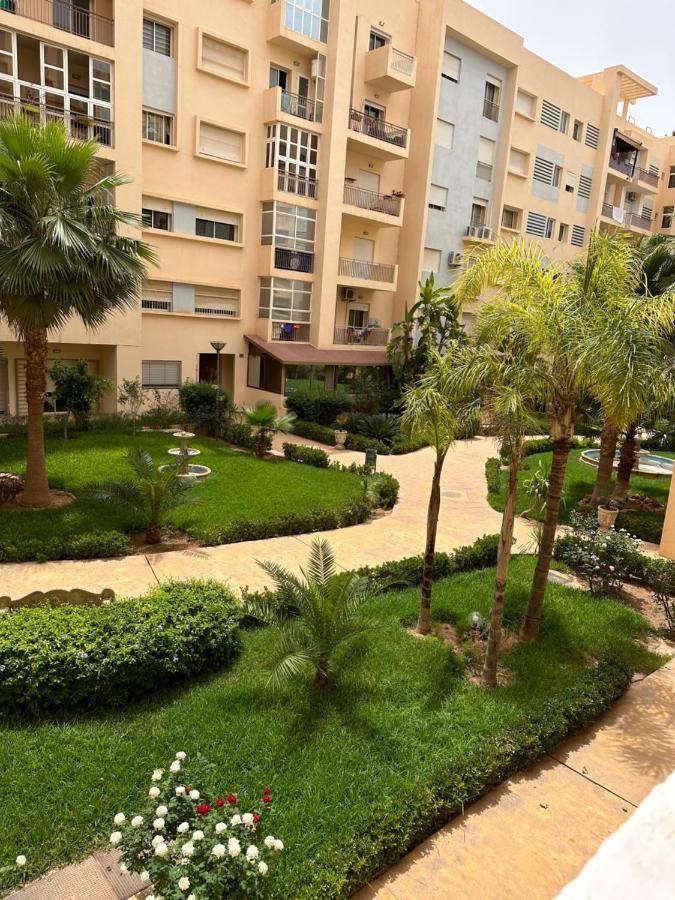 Appart Plein Centre Уджда Екстериор снимка